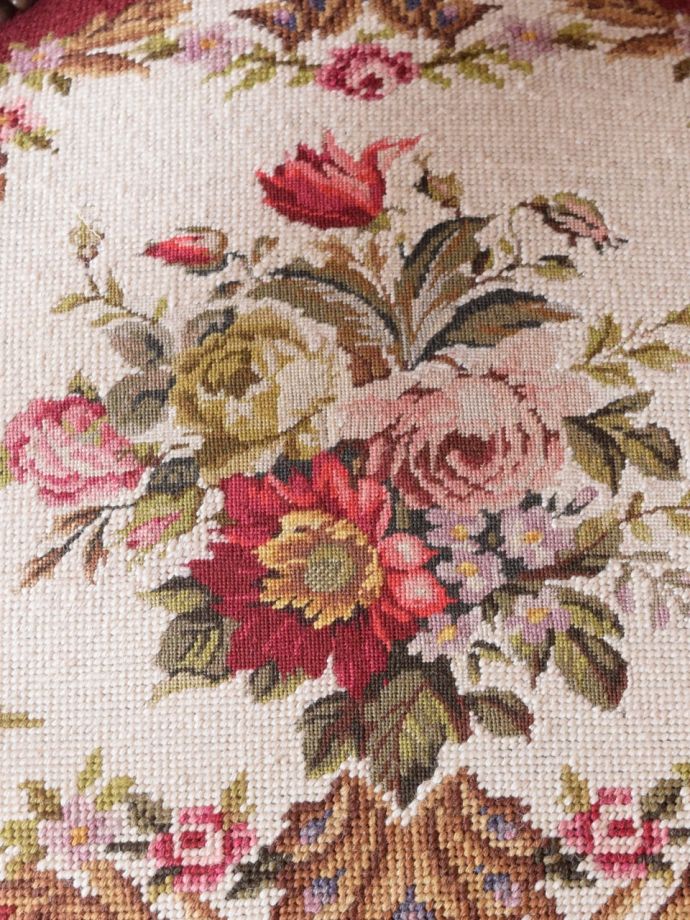 アンティークチェアの生地