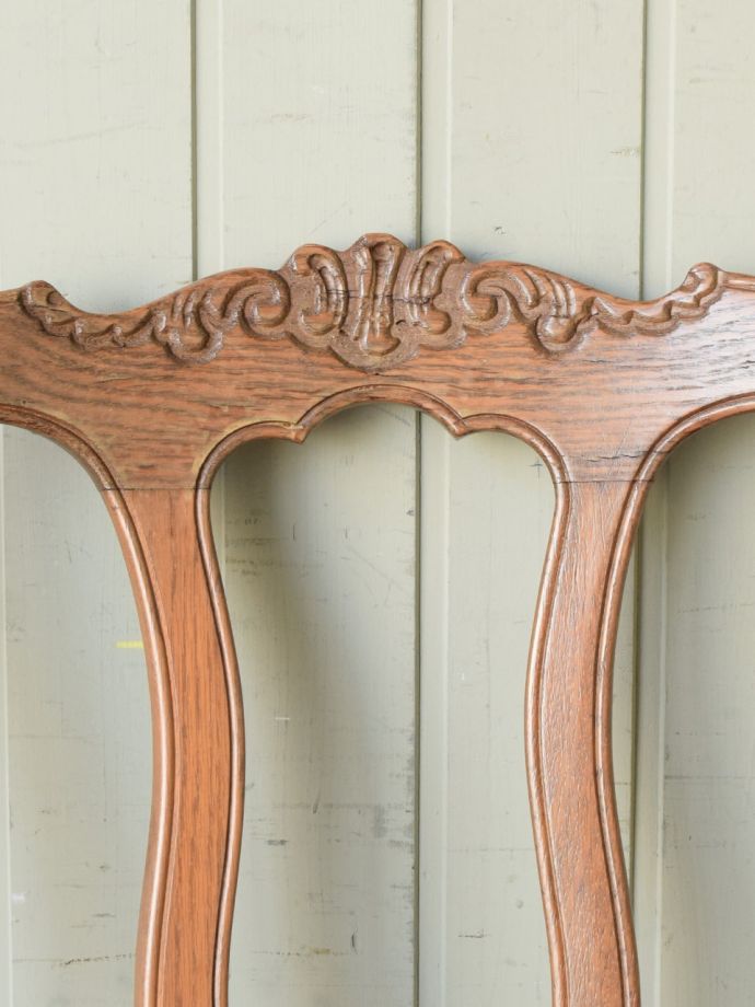 ダイニングチェアの装飾