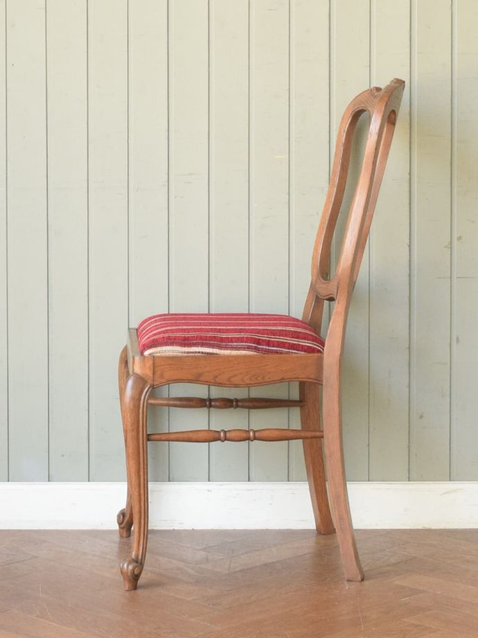 フランスの椅子の側面