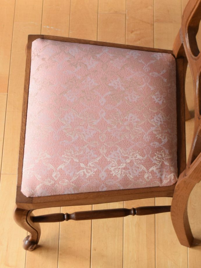 アンティークチェアの座面