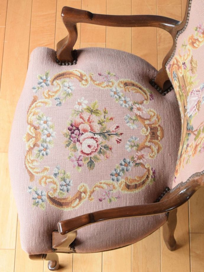 アンティークチェアの座面