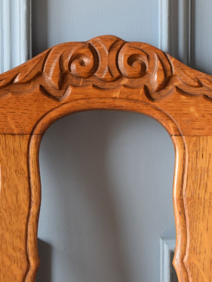 ダイニングチェアの装飾