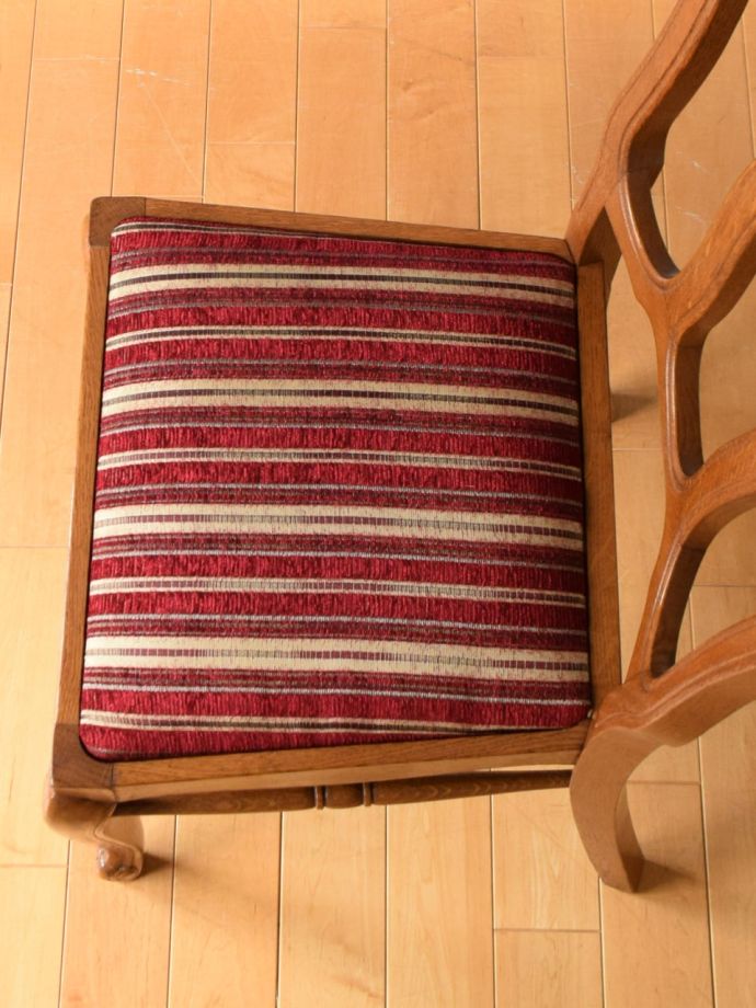 アンティークチェアの座面