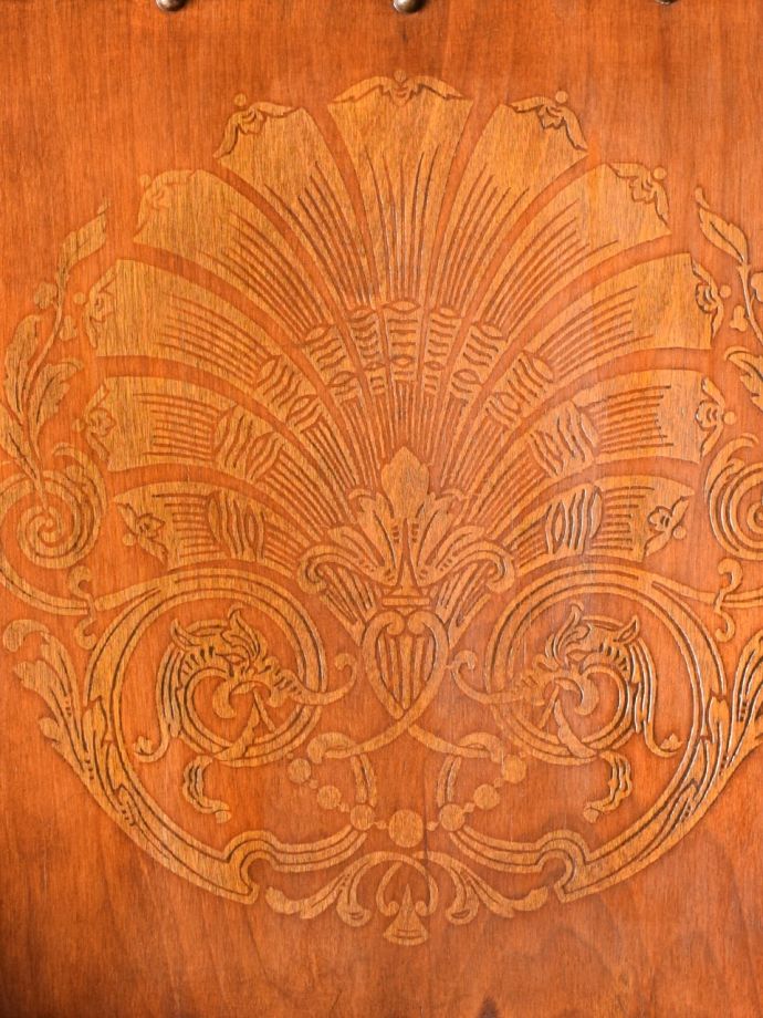 ロッキングチェアの装飾