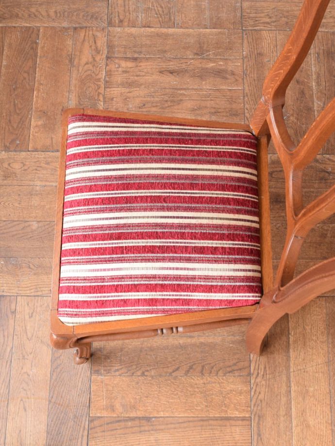 アンティークチェアの座面