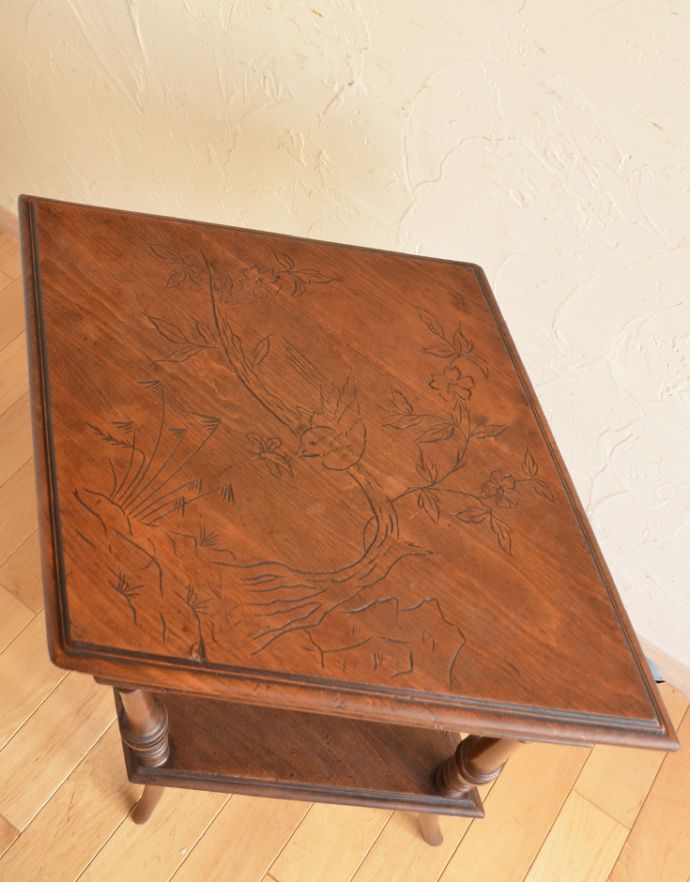 ソーイングボックス　アンティーク家具　フランスからやってきた小鳥が描かれたアンティークのソーイングボックス。ピカピカに仕上げました修復の時、天板もキレイに仕上げました。(j-974-f-2)