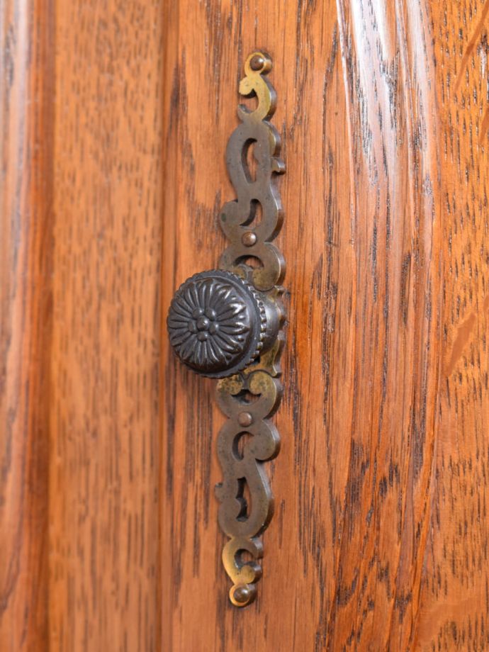 アンティーク家具の取っ手