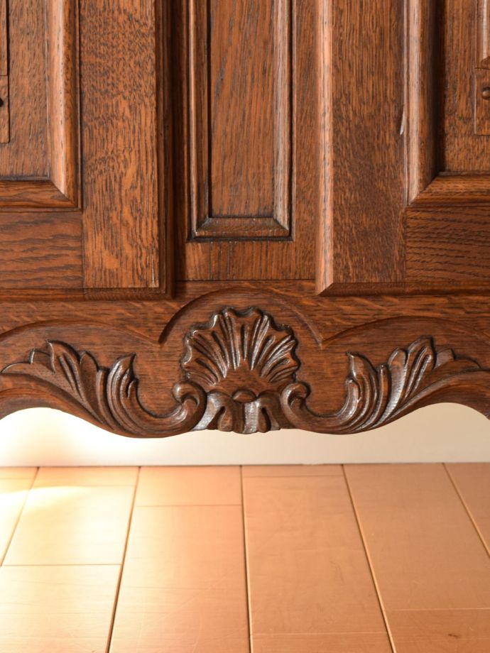 サイドボードの装飾