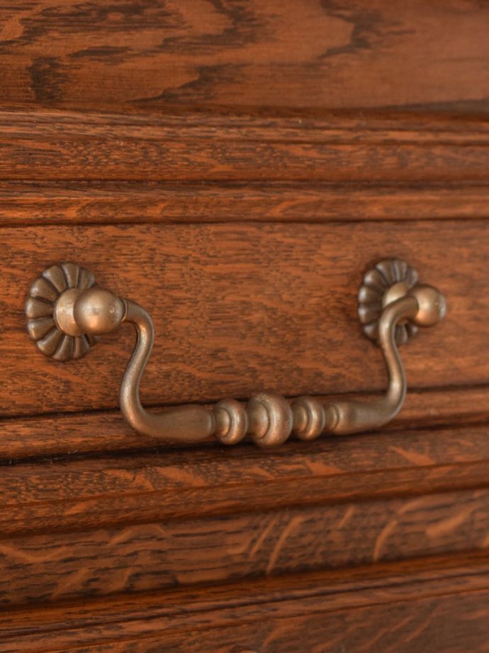 アンティーク家具の取っ手