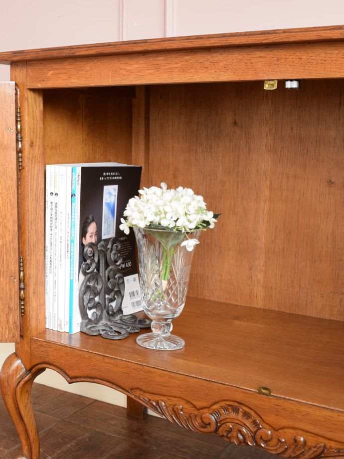 サイドボードの収納力