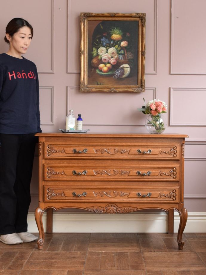 フランスのアンティークチェスト