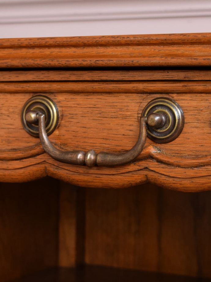 アンティーク家具の取っ手
