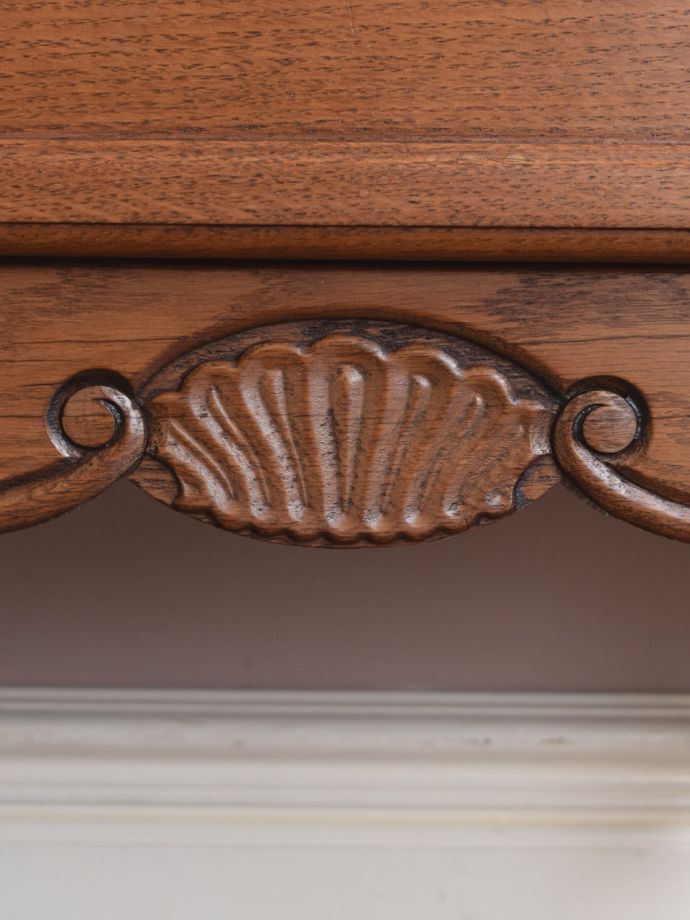 フランスらしい彫