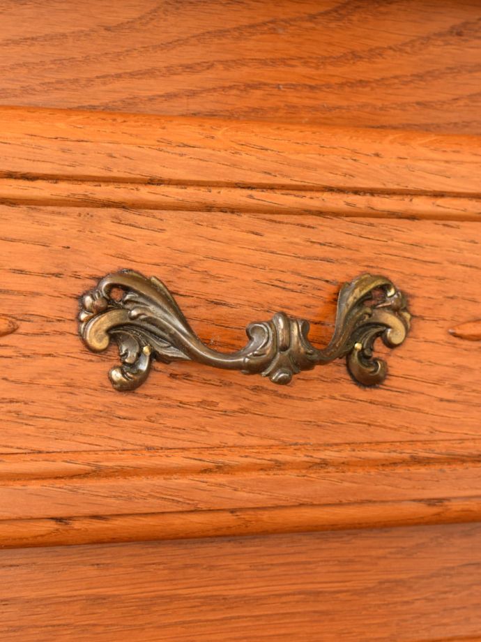 アンティークチェストの取っ手