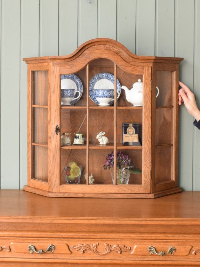 フランスのアンティークウォールキャビネット