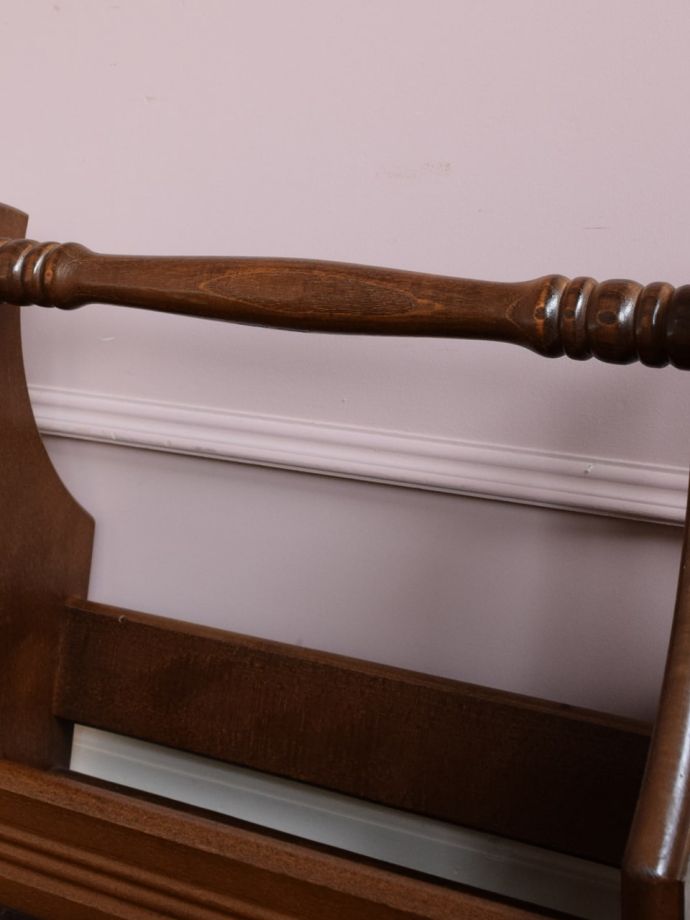 マガジンラックの持ち手