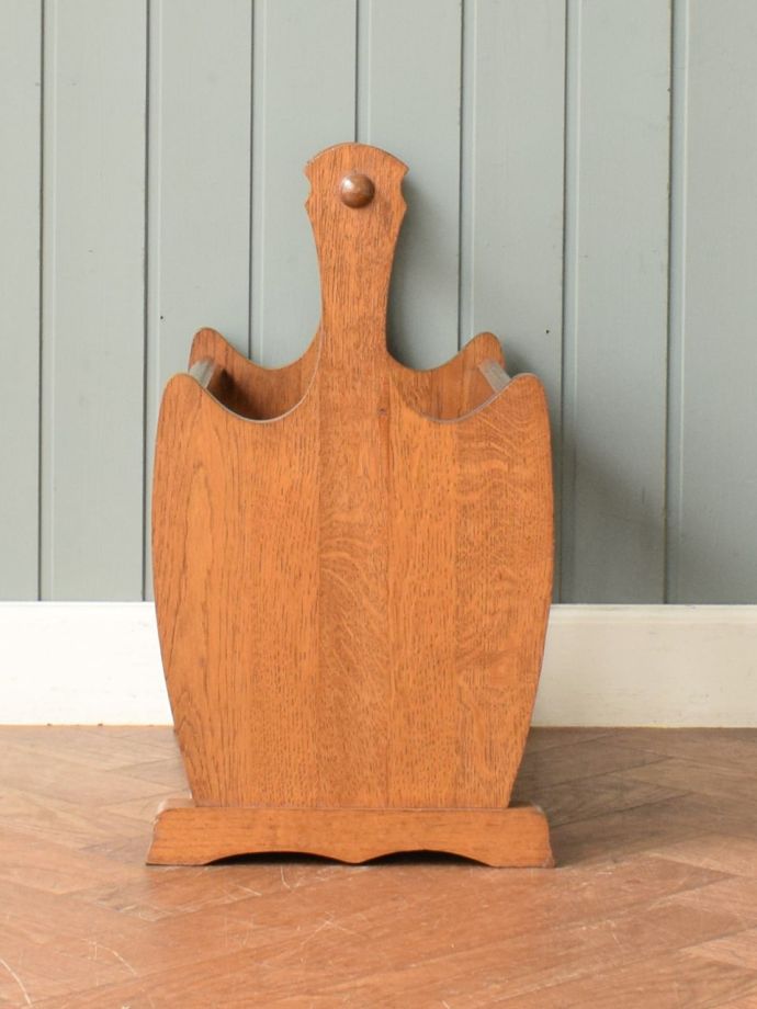 マガジンラックの側面