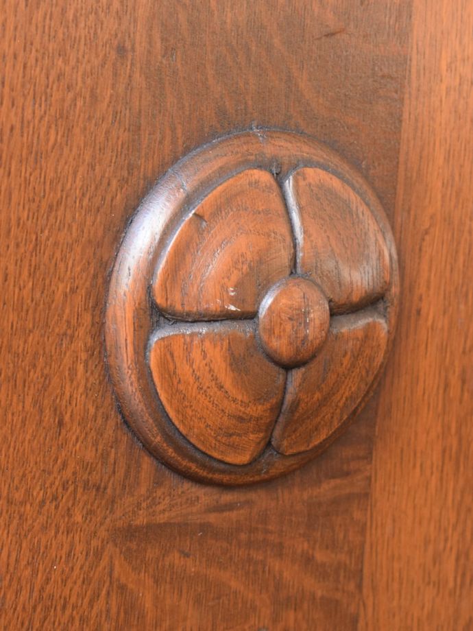 アンティークらしい装飾