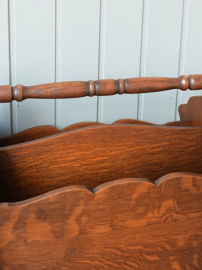 マガジンラックの持ち手