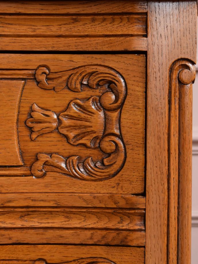 チェストの装飾