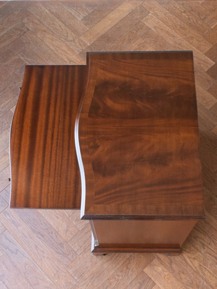 おしゃれなチェストの天板