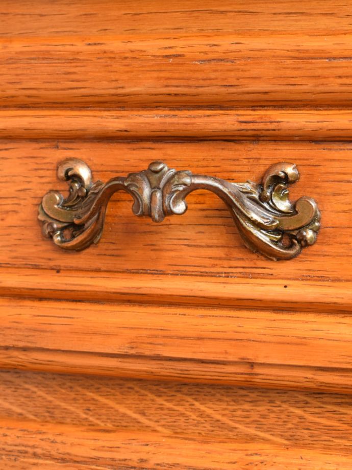 アンティークチェストの取っ手