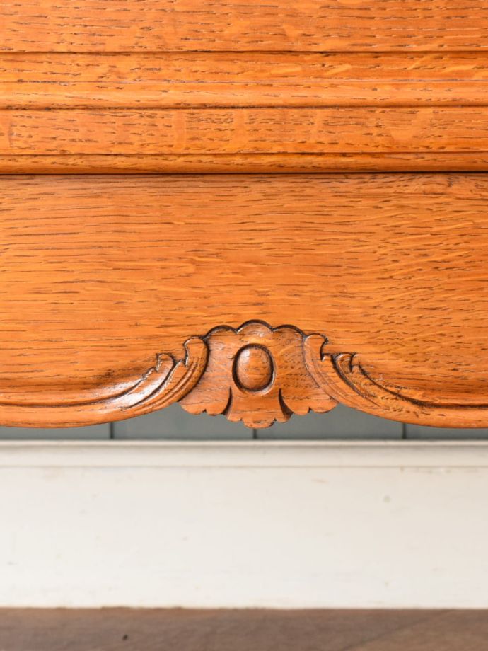 サイドボードの装飾