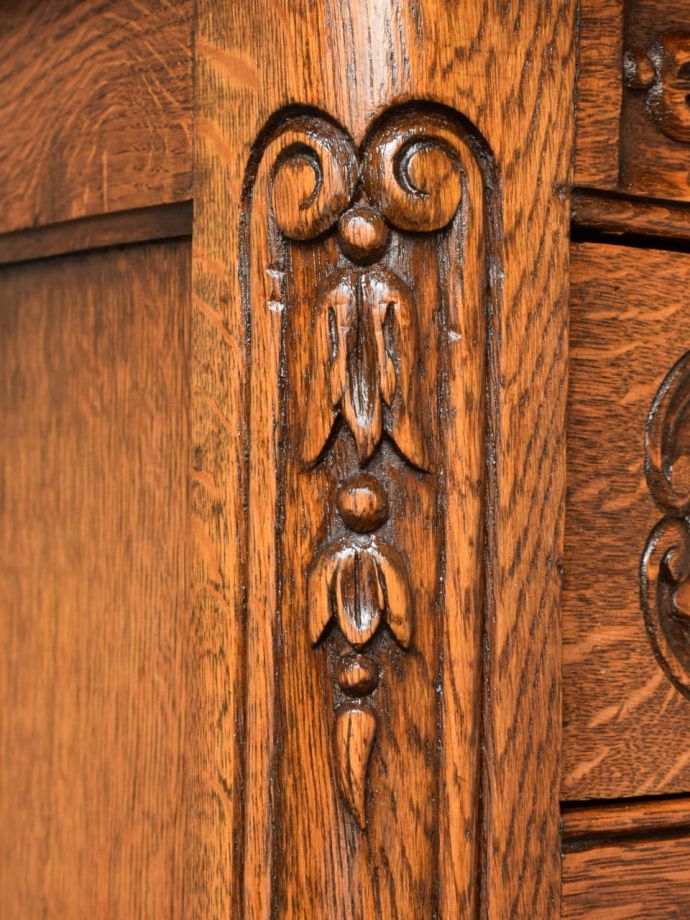 チェストの装飾