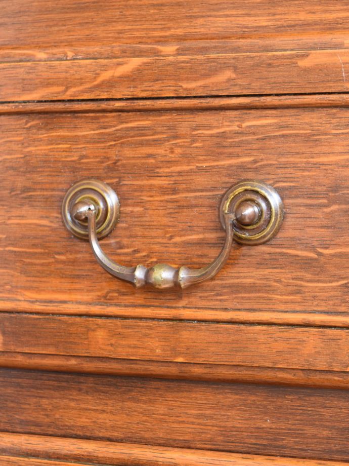 アンティークチェストの取っ手