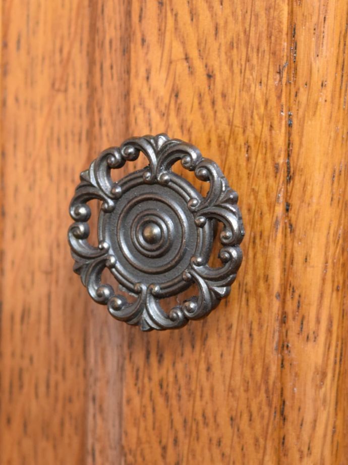 アンティーク家具の取っ手