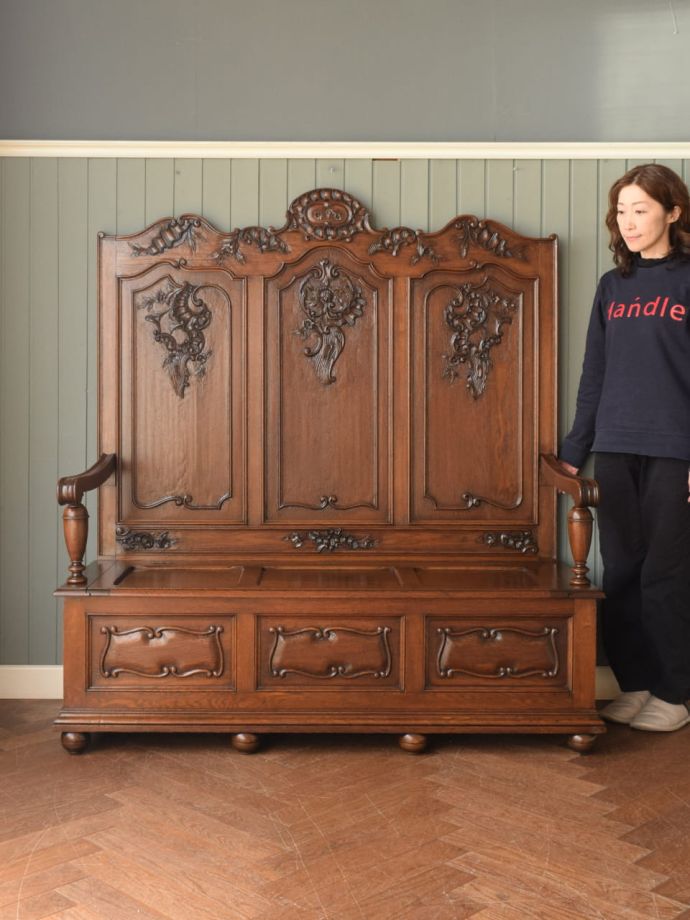 いろんな場所で便利に使えるアンティーク