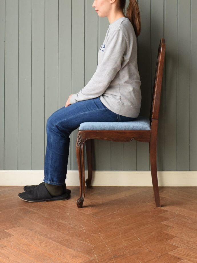 フレンチチェアの掛け心地