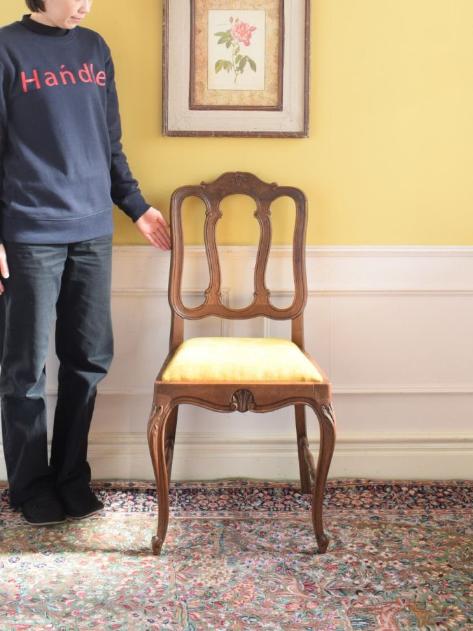 フランスのアンティークチェア