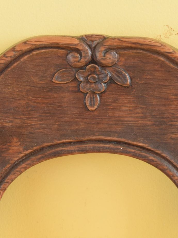 ダイニングチェアの装飾