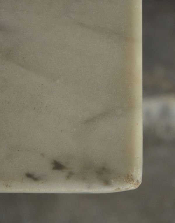 サイドボード　アンティーク家具　タイルと大理石の美しいコラボレーション、英国アンティークのウォッシュスタンド。落ち着いた色合いなのでお部屋にも馴染みやすいです。(k-1065-f)