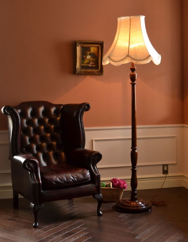 イギリスのアンティークスタンド照明、布シェードのフロアランプ(k