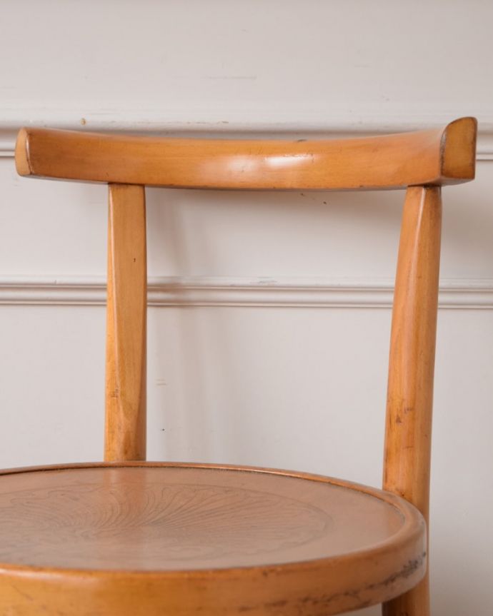 ベントウッドチェアの背もたれ