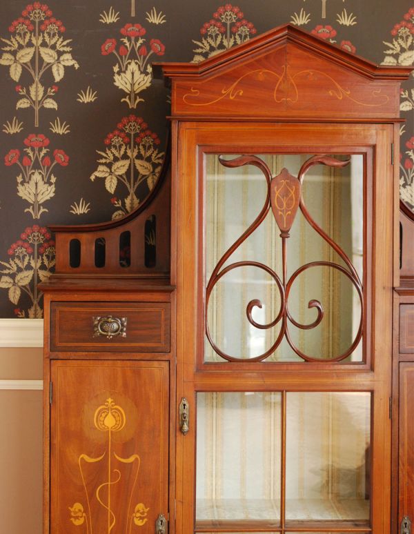 アールヌーボースタイルのアンティーク英国家具、マホガニー材の