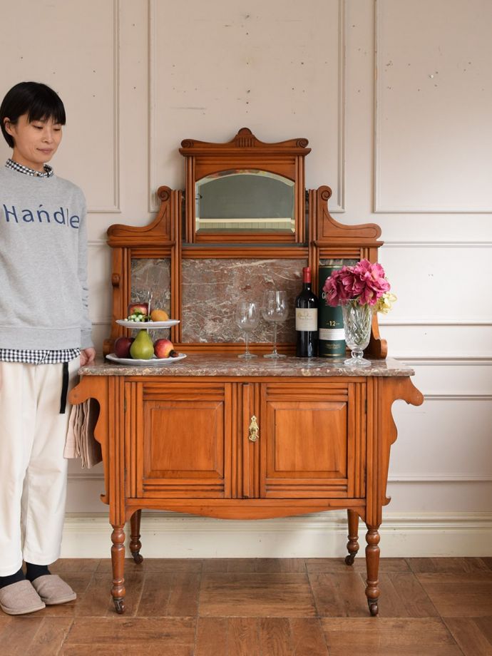 英国のアンティーク家具、ウォッシュスタンド