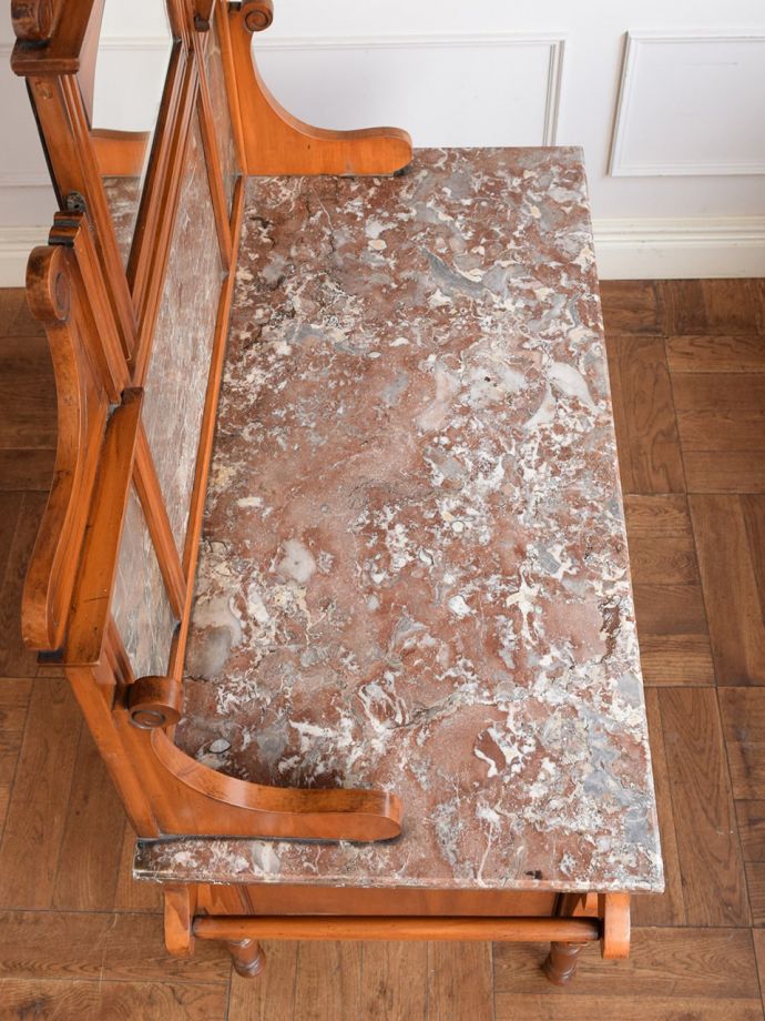 ウォッシュスタンドの天板