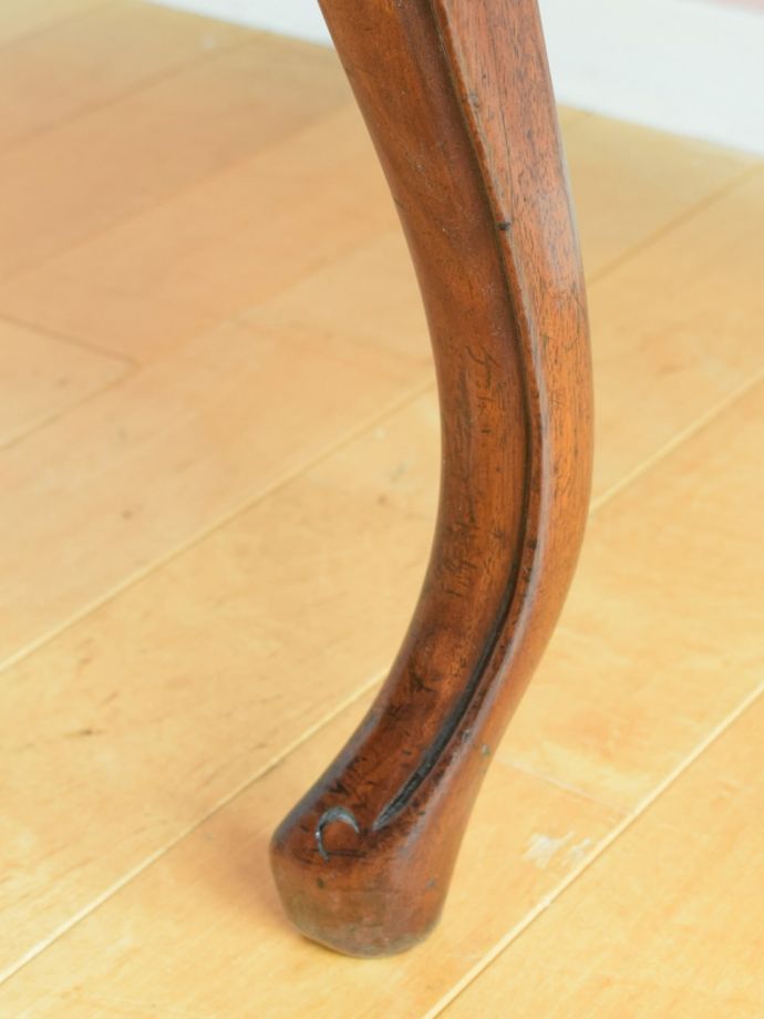 アンティーク椅子の脚