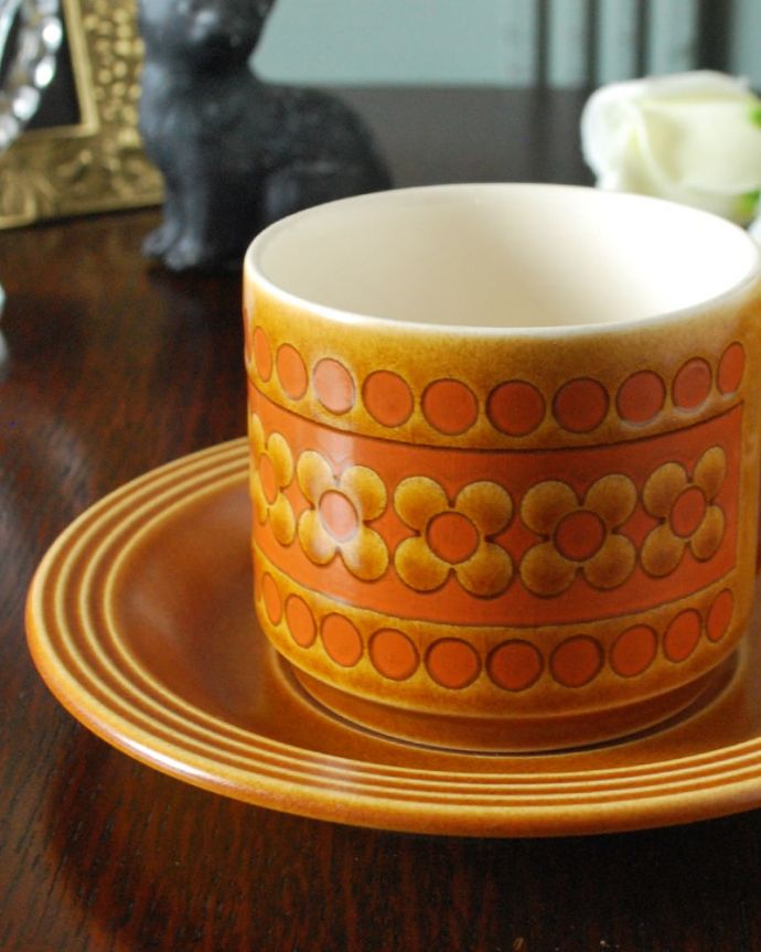 ホーンジーの陶器SAFFRON（サフラン）