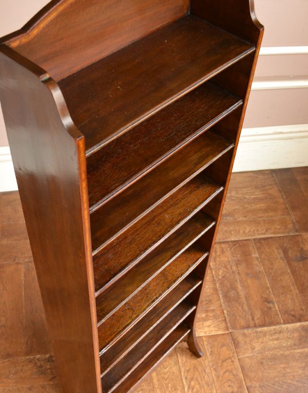 オープンシェルフ・オープンラック アンティーク家具 細長い英国のアンティーク家具、オープン棚のシェルフ。棚板は固定です。(k-1258k-f)