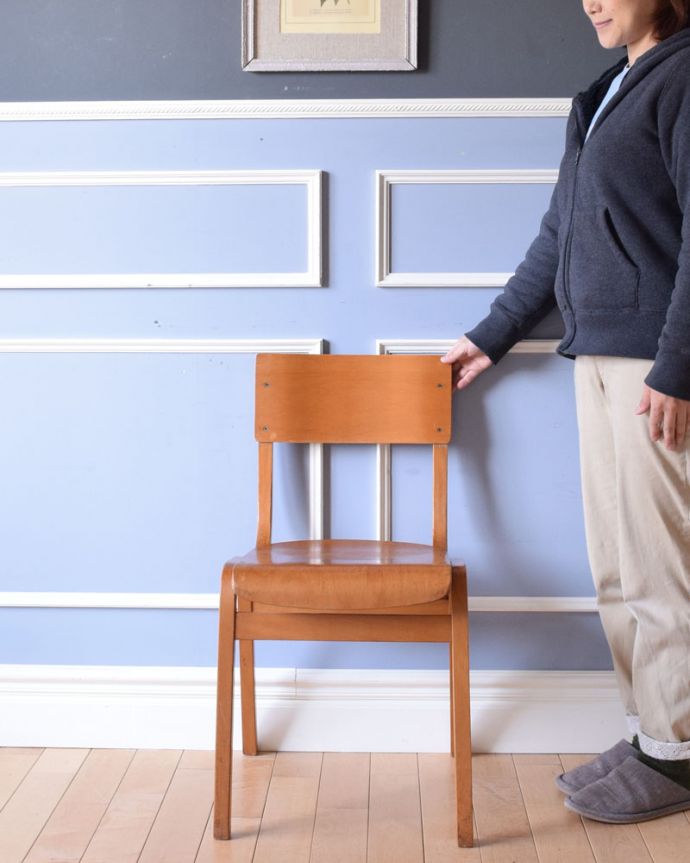 アンティークのスクールチェア