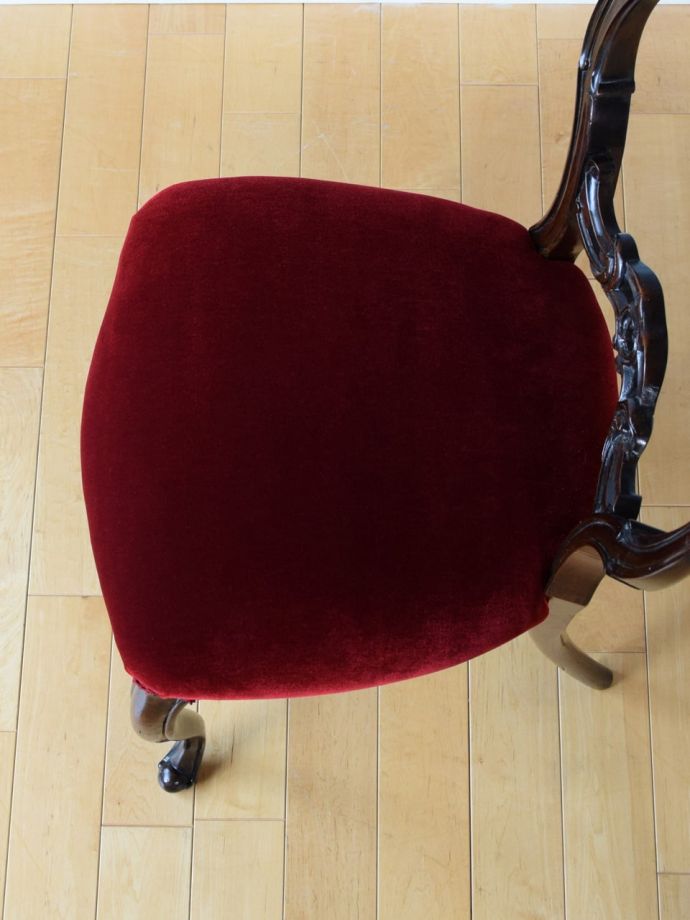 アンティークの椅子の座面