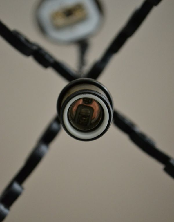 ペンダントライト　照明・ライティング　フランスのアンティークランプ、中々出会えない素敵なペンダントライト（照明）。しっかりオーバーホウルをしたので、ご安心下さい。(k-1300-z)