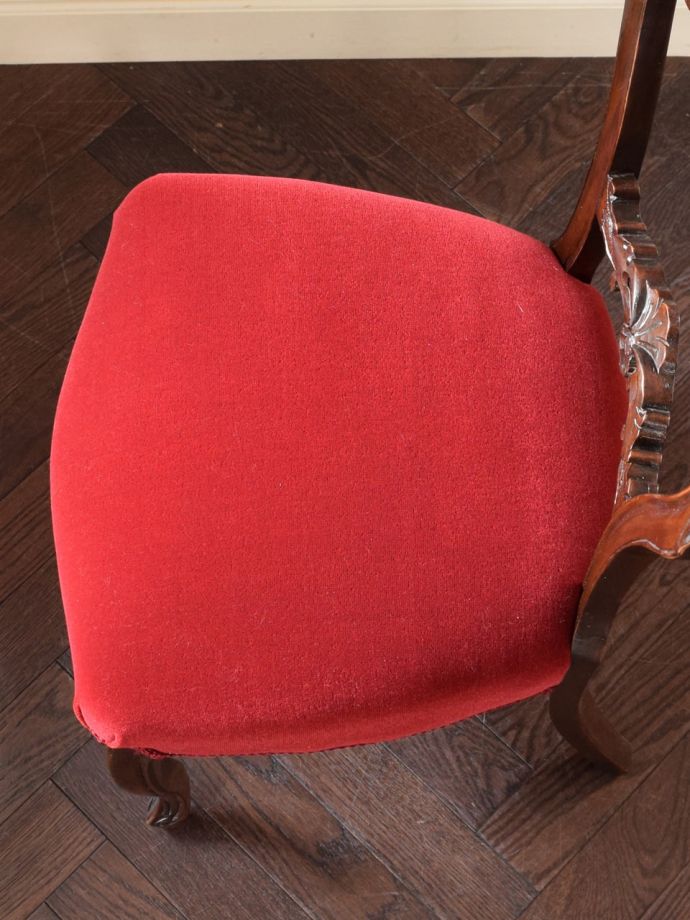 アンティークの椅子の座面