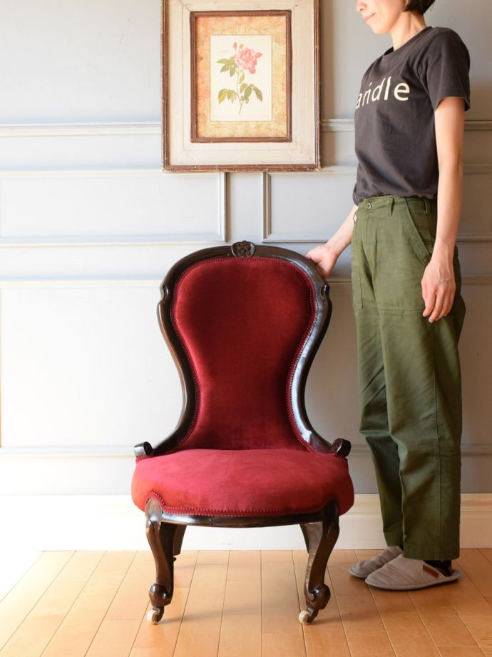 赤ちゃんとお母さんのために作られた椅子