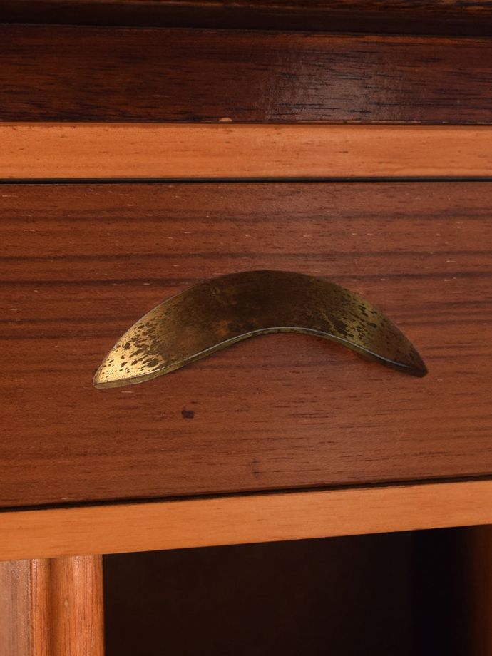 アンティーク家具の取っ手