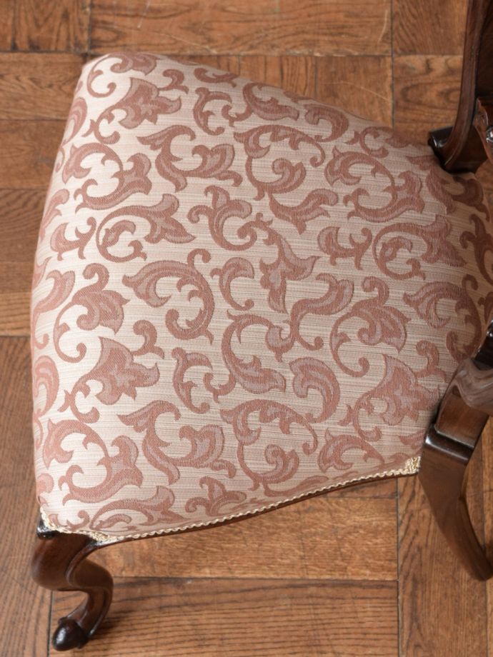 アンティークの椅子の座面